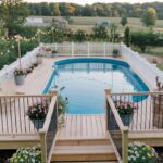 22 Pool Deck Decorating Ideas