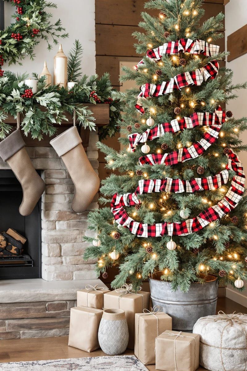 31 Cozy Rustic Decor Ideas for a Warm Xmas 18 diy fabric scrap garland in buffalo plaid and muslin for a cozy tree 1